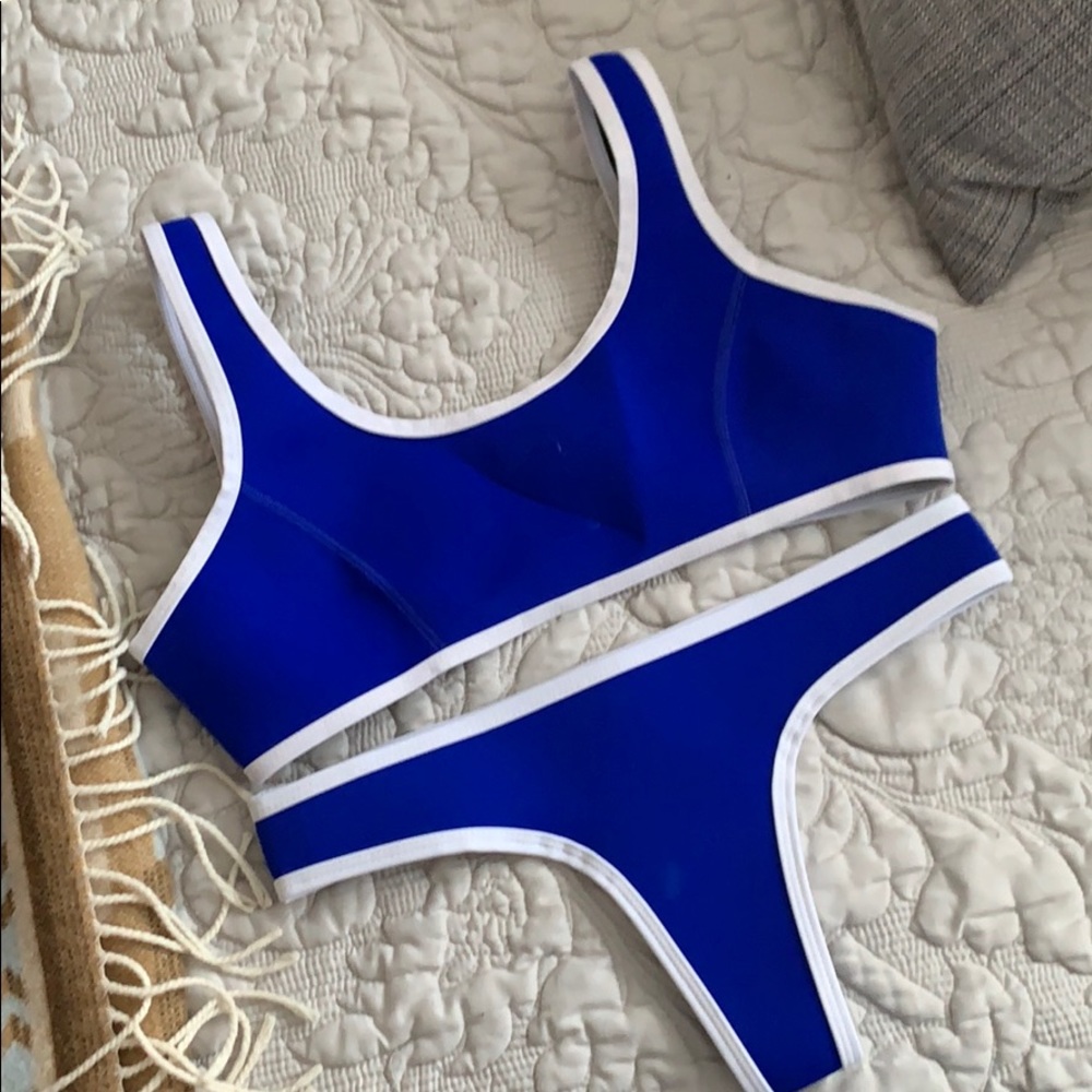 HOAKA SWIMSUIT